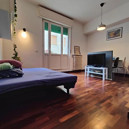 Appartamento Vicino Al Porto, Con Parcheggio Livorno Exterior foto